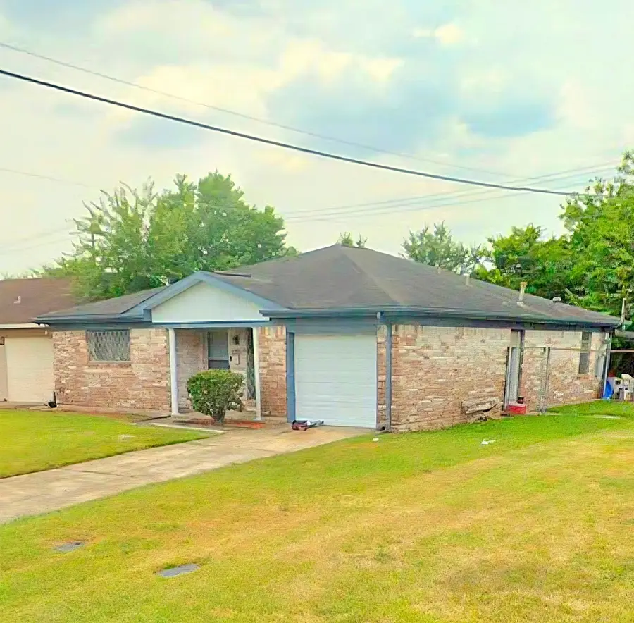 4330 Fairgreen Lane, Houston, TX 77047 - Image #3