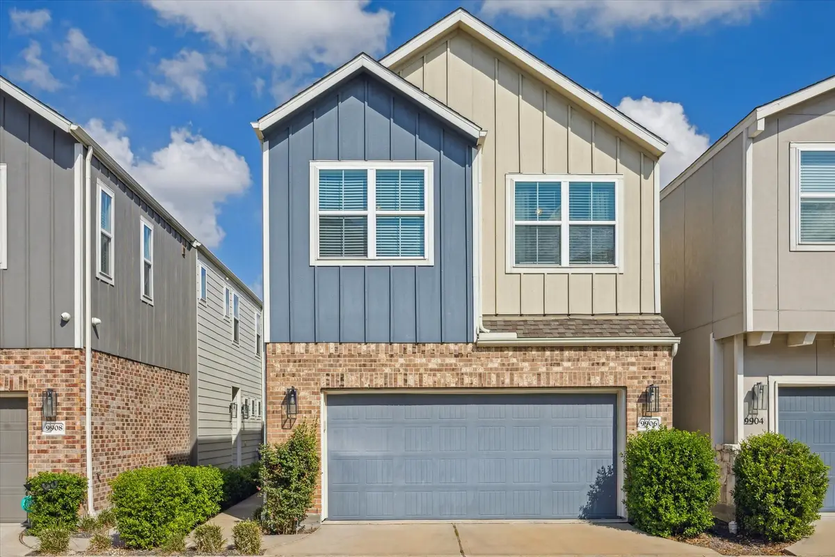 9906 Brickhouse Drive, Houston, TX 77080 - Image #1