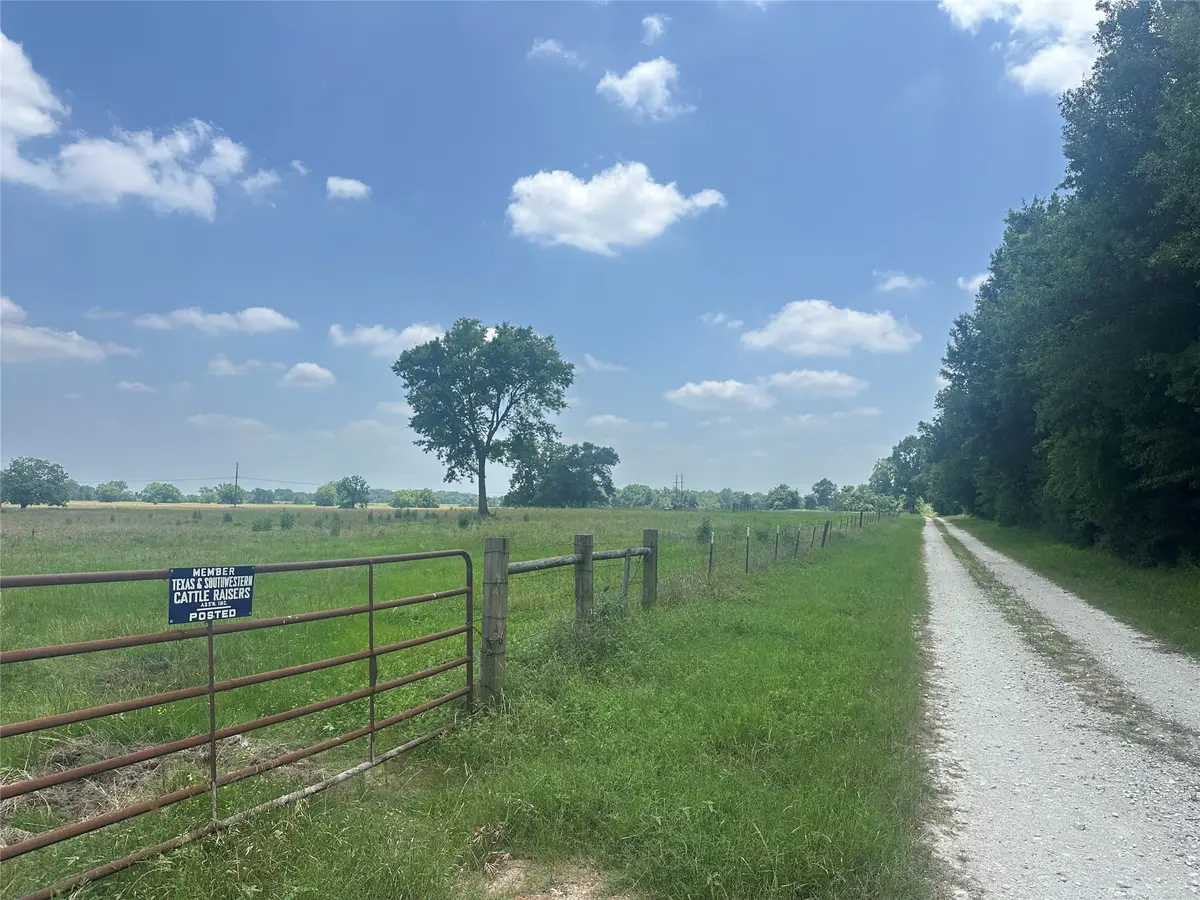 123AC Cr 234, Oakwood, TX 75855 - #1