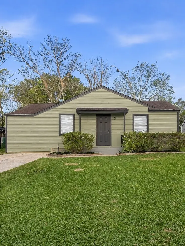 1308 N Rockisland Street, Angleton, TX 77515 - #1