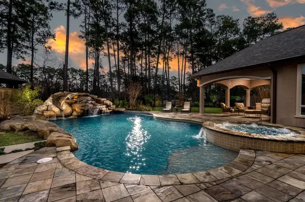 30 Lochbury Drive, Spring, TX 77379