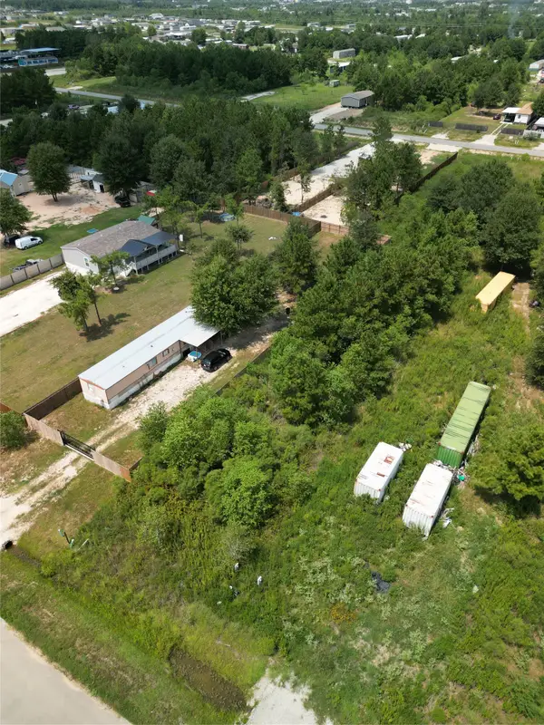 195 Road 5512, Cleveland, TX 77327