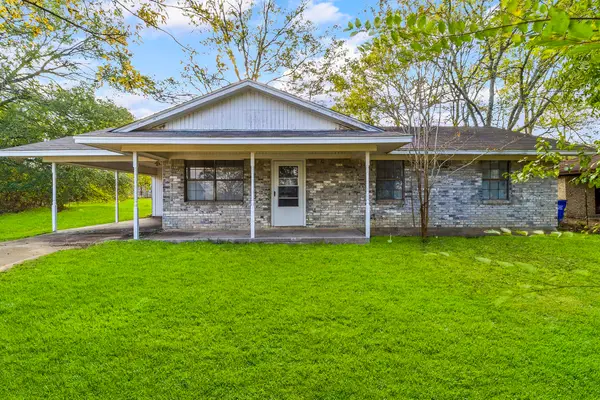 107 Thomas Street, Crockett, TX 75835