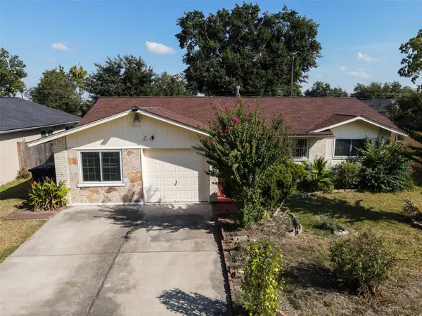 3930 Knottynold Ln Lane, Houston, TX 77053