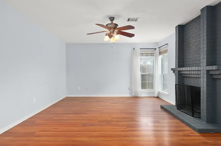 4207 Royal Manor Drive, Pasadena, TX 77505 - #3