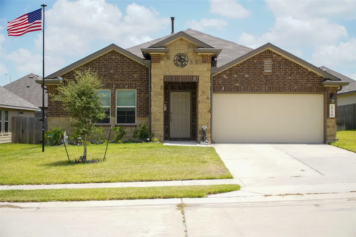 1716 Grimes Drive, Brenham, TX 77833 - #1