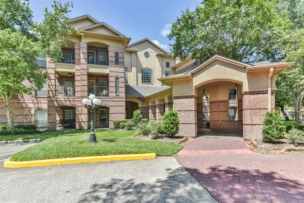 2815 Kings Crossing Drive #212, Kingwood, TX 77345
