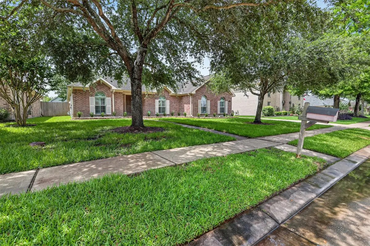 2223 Meadows Boulevard, League City, TX 77573 - #1