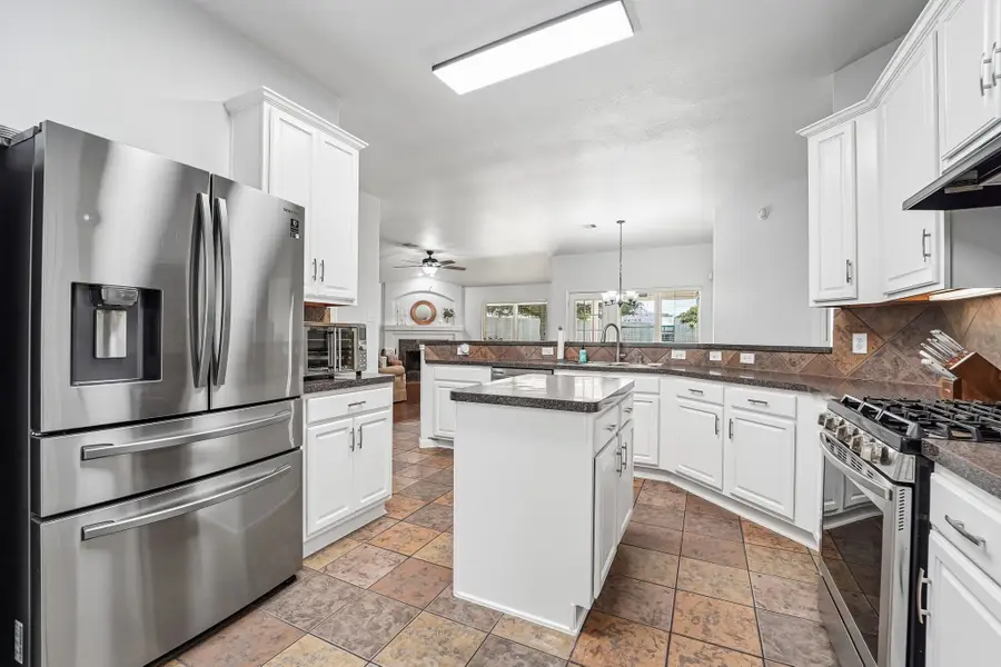 9806 Lynette Falls Drive, Houston, TX 77095 - #2