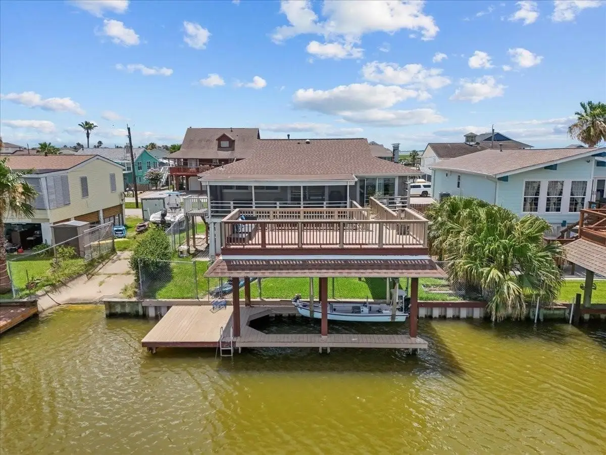 218 Barracuda Street, Bayou Vista, TX 77563 - #1