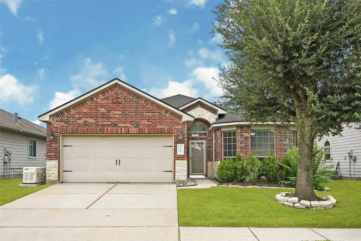 8706 Sunrise Canter Drive, Tomball, TX 77375 - #1