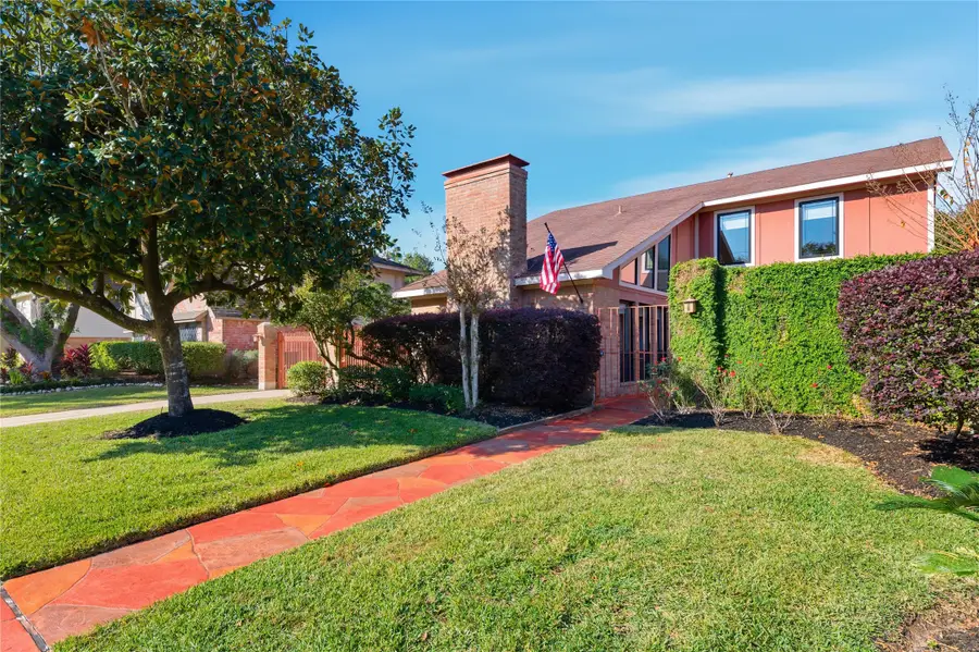 15719 Brookvilla Drive, Houston, TX 77059 - Image #2