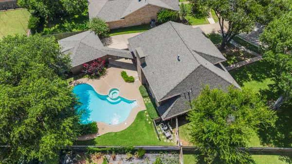 2803 Edgewood Drive, Sugar Land, TX 77479