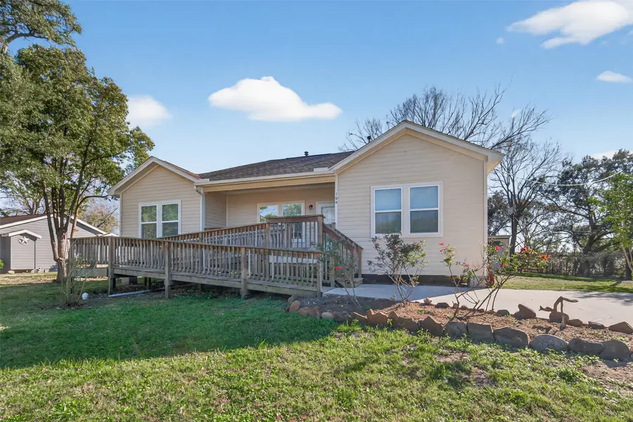 106 Morgan Street, Alvin, TX 77511 - Image #3