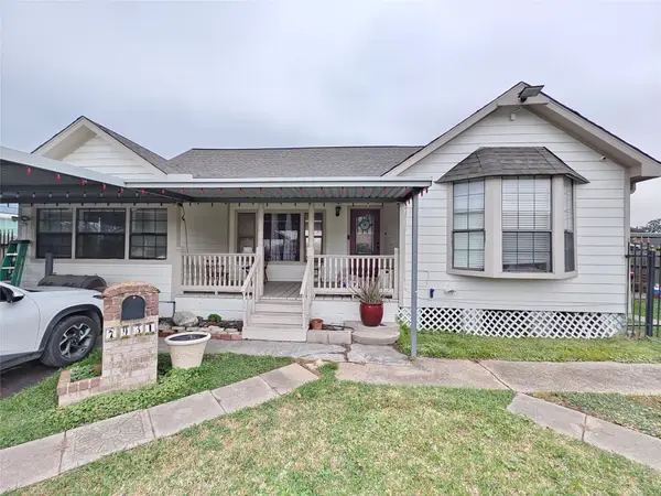 7931 Scanlock Street, Houston, TX 77012