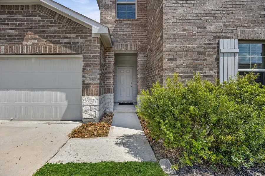 23522 Wedgewood Cliff Way, Spring, TX 77373 - Image #3