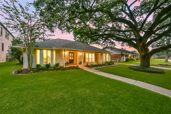 5135 Cheena Drive, Houston, TX 77096