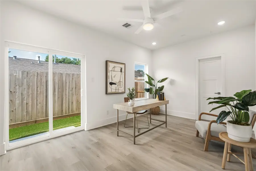 603 Skyland Terrace Way, Houston, TX 77009 - #3