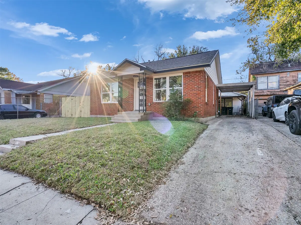 2416 Cumberland Street, Houston, TX 77023 - Image #1