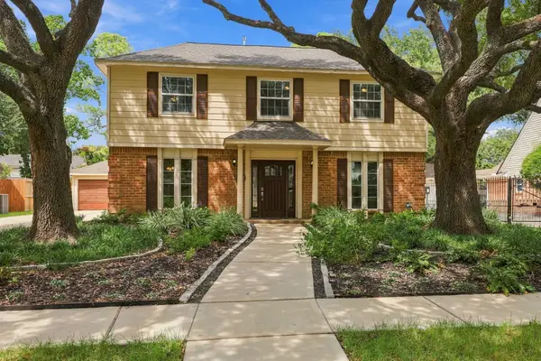 11310 Olympia Drive, Houston, TX 77077