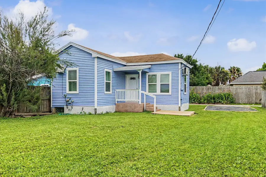 5813 Avenue S 1/2, Galveston, TX 77551 - #3