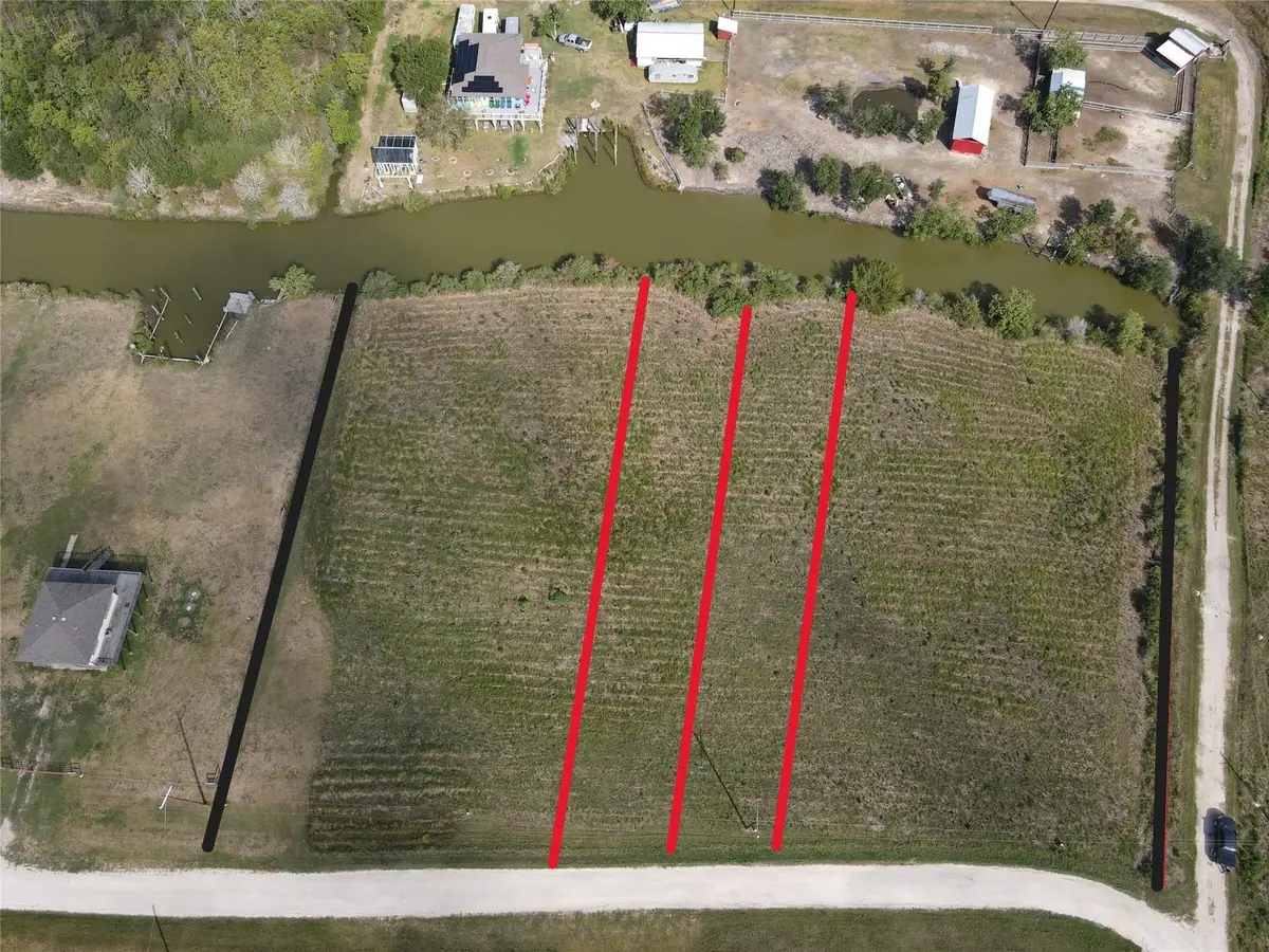 89-90 Bayou Avenue, Baytown, TX 77514 - Image #1