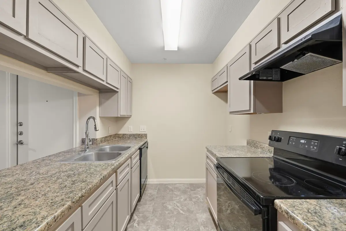 8415 Hearth Drive #06, Houston, TX 77054 - Image #1