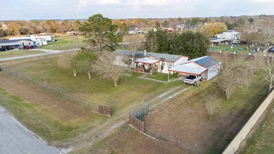 25 County Road 6022b, Dayton, TX 77535 - #2