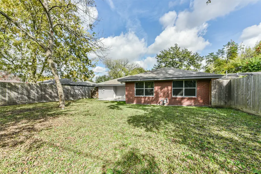 6833 Concho Street, Houston, TX 77074 - Image #2