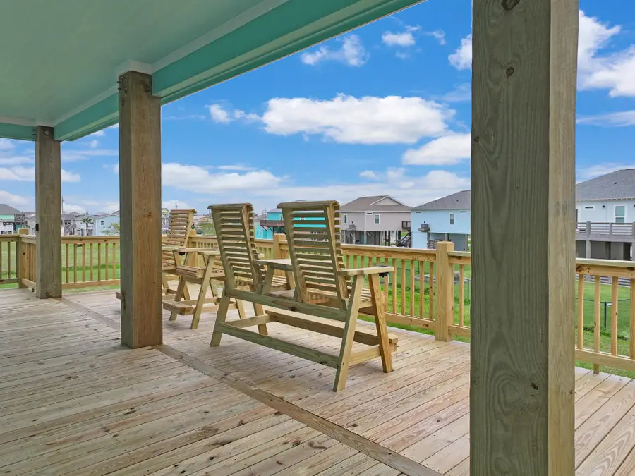 1980 Pedregal Drive, Port Bolivar, TX 77650 - #2