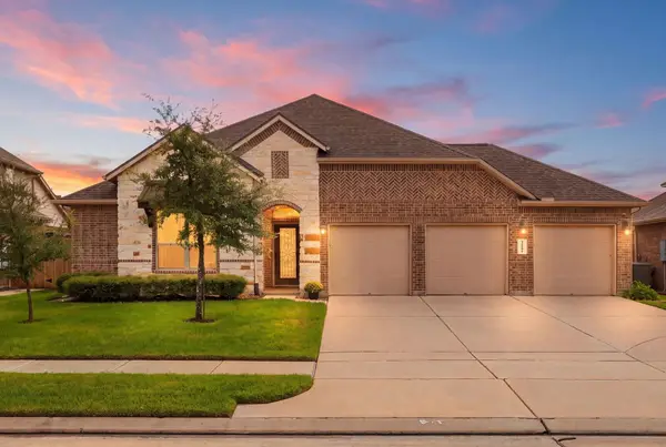 22906 June Point Court, Tomball, TX 77375