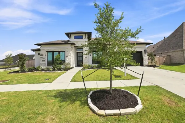 19003 Mandarin St, Manvel, TX 77578