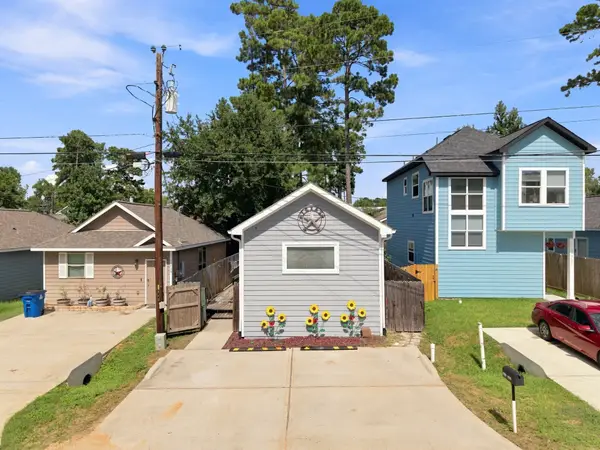 16714 E Forrestal, Montgomery, TX 77316
