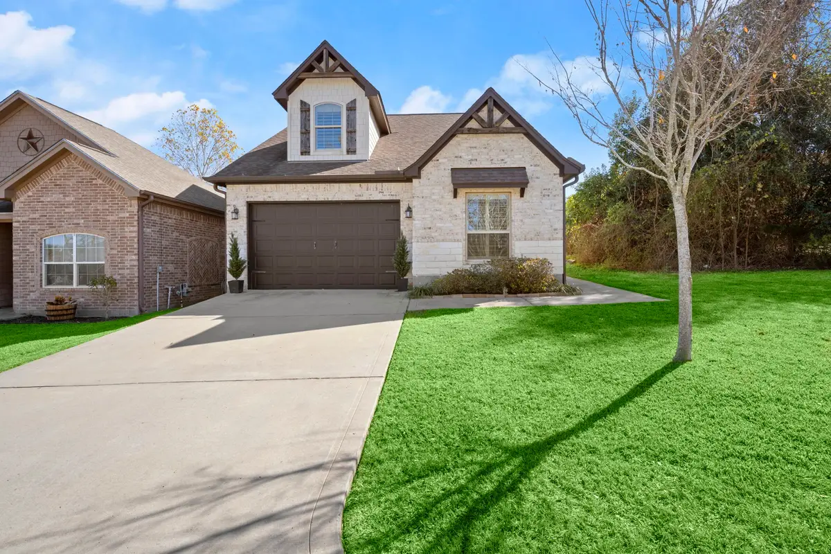 109 Harbour Town Circle, Montgomery, TX 77356 - #1