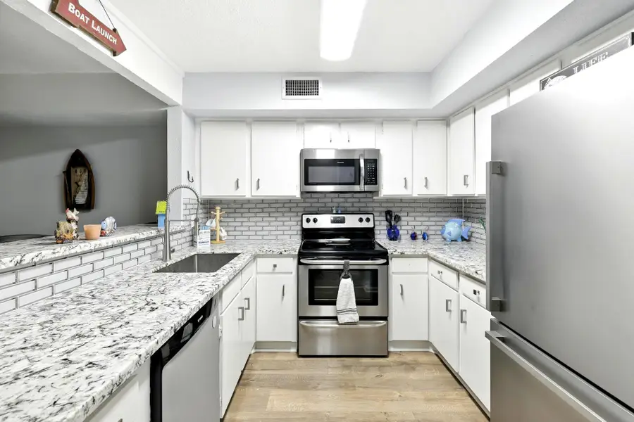 100 Edgewater Drive #39, Livingston, TX 77351 - #2