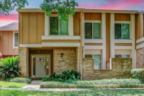11681 Village Place Drive #257, Houston, TX 77077