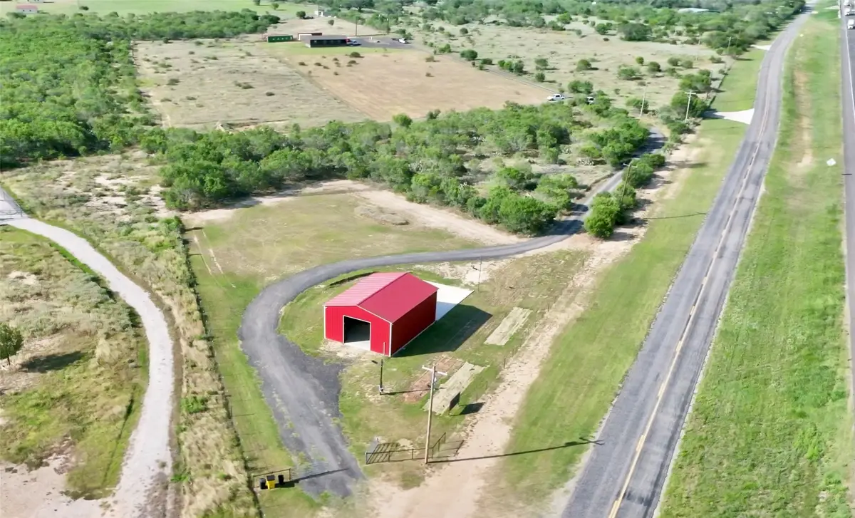 14951 I-35 N, Moore, TX 78057 - #1