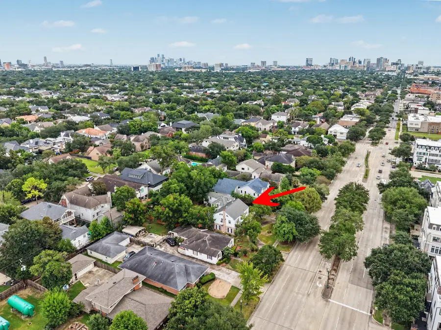3736 Bellaire Boulevard, Southside Place, TX 77025 - #2