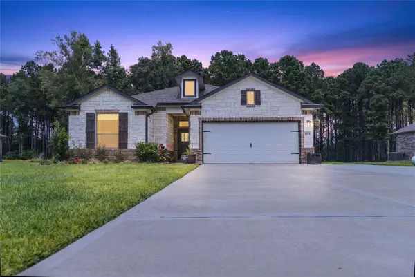 1295 Road 66112, Dayton, TX 77535