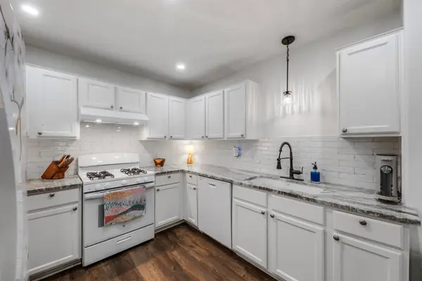 9750 Gulfstream Drive, Conroe, TX 77303