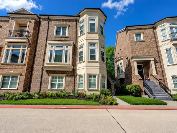 4611 Regent Manor Drive, Houston, TX 77345