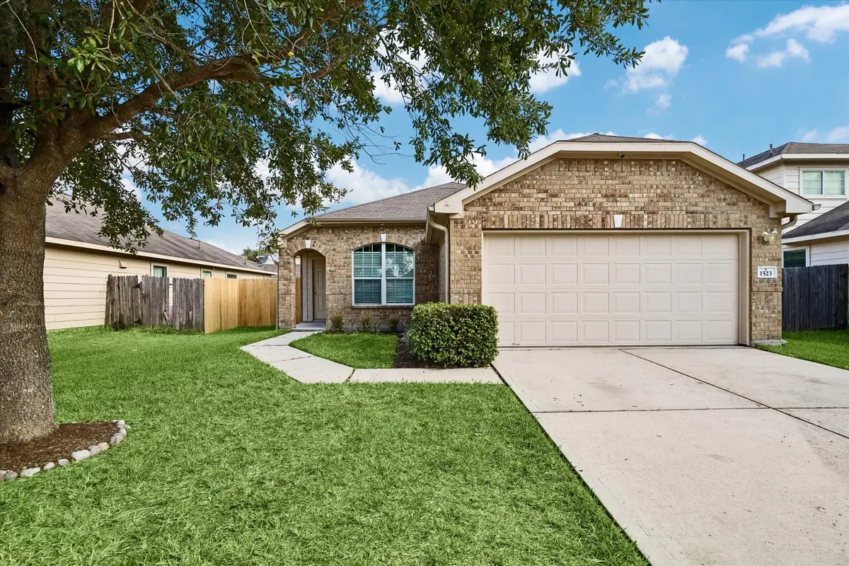 1523 Blossom Lane, Baytown, TX 77521 - #1