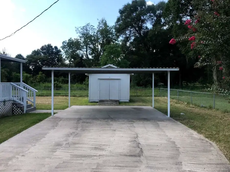 62 Laurel Court, Cleveland, TX 77327 - Image #2