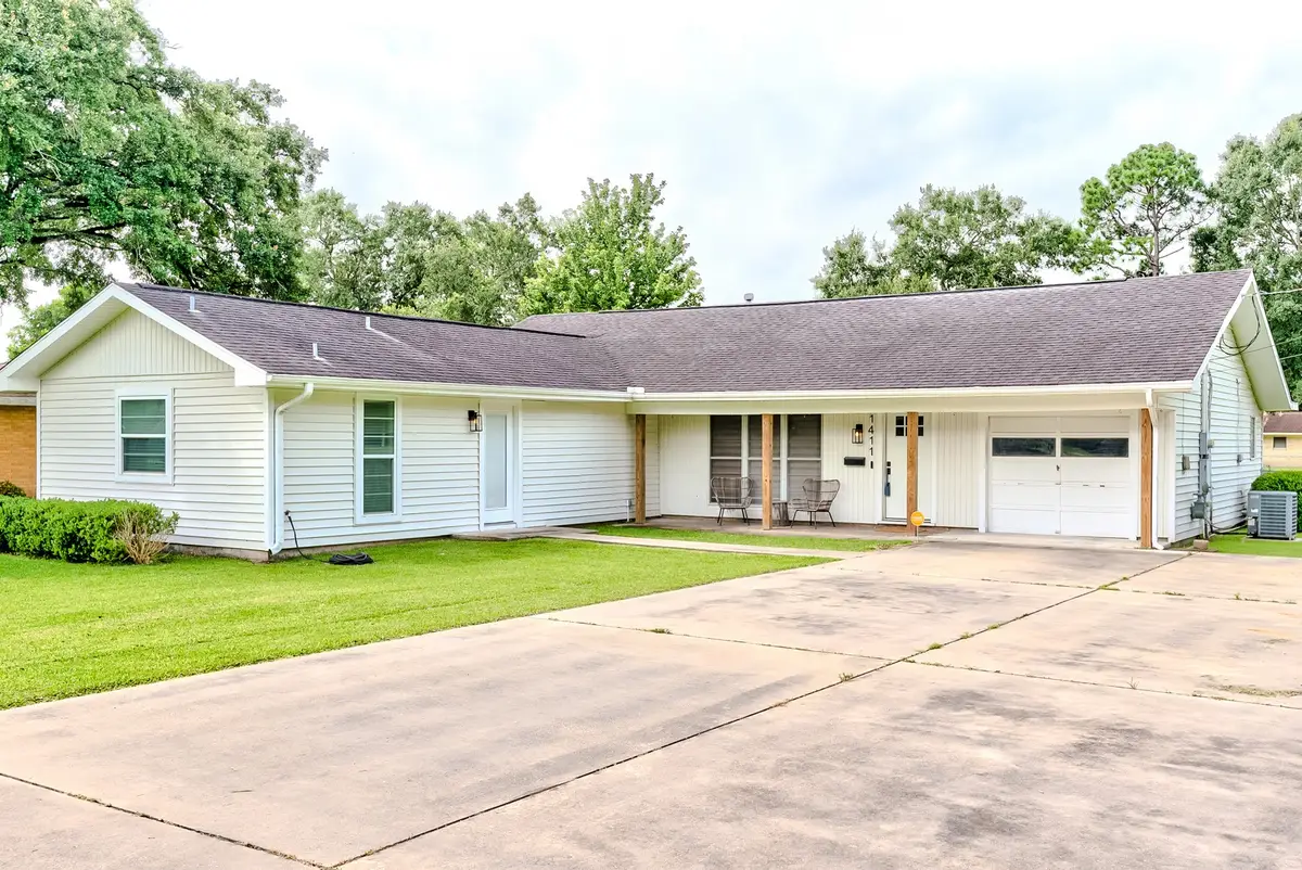 1411 N 17th Street, Nederland, TX 77627 - #1