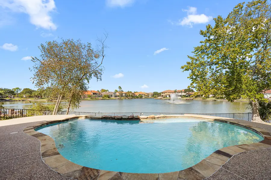 19002 Windsor Lakes Drive, Houston, TX 77094 - Image #3