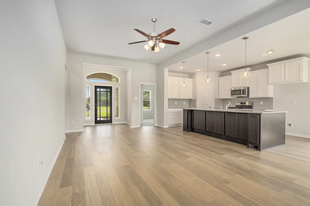 237 Edgewater Drive, West Columbia, TX 77486 - #1