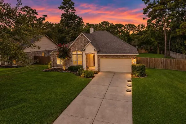 903 Douglas Fir Drive, Magnolia, TX 77354