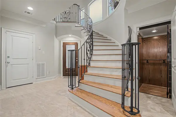 6515 Pickens Street #B, Houston, TX 77007