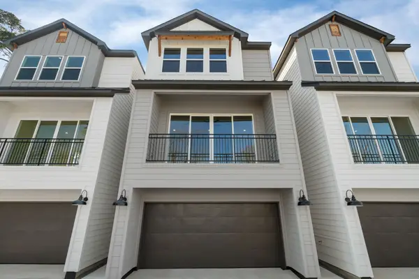 826 Curtin Street #F, Houston, TX 77018