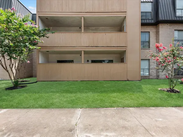8423 Hearth Drive #3, Houston, TX 77054